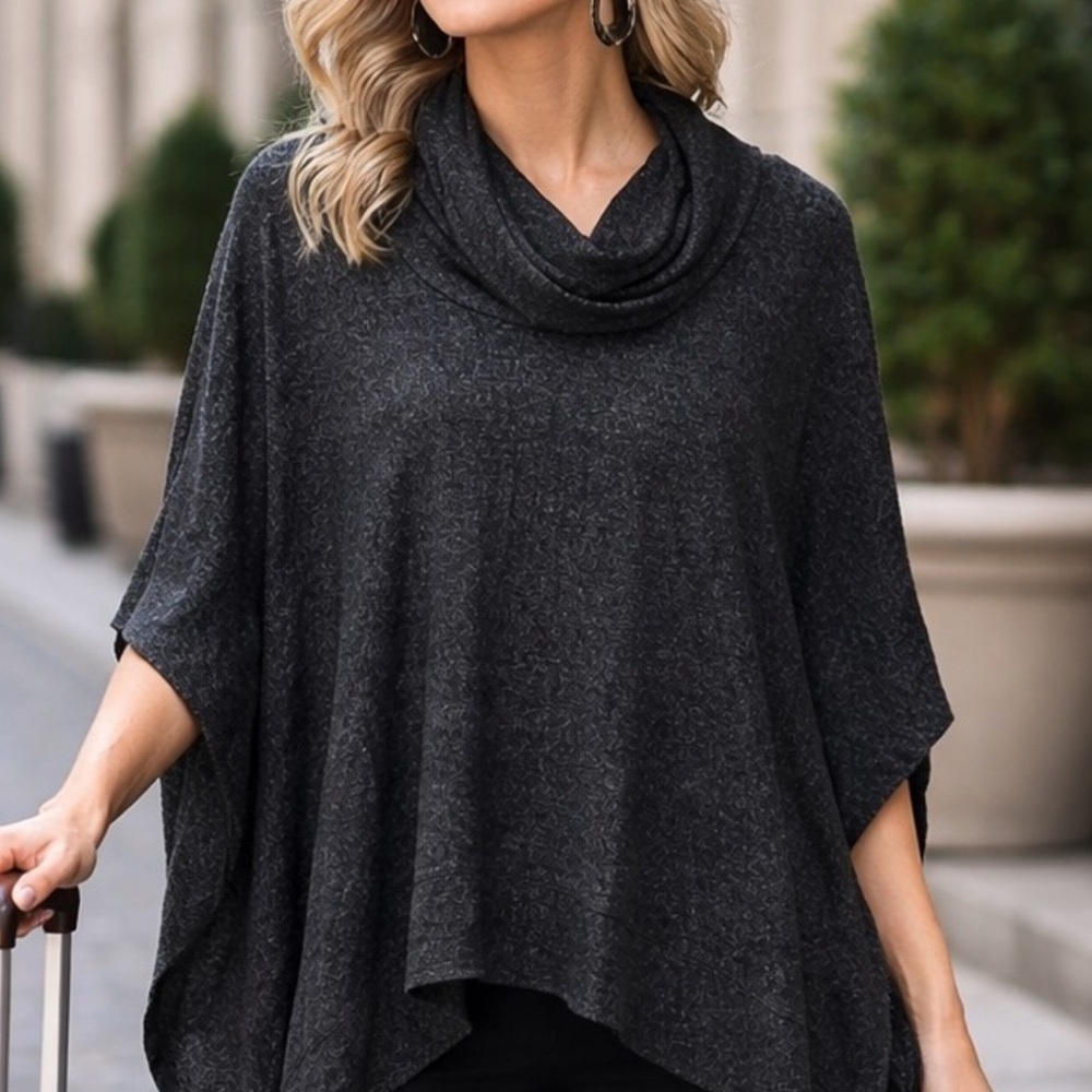 White House Black Market Charcoal Poncho Sweater Medium/Large, EUC